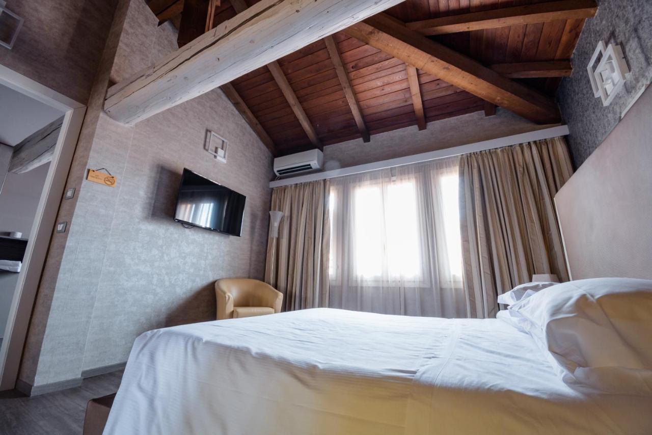 Hotel Centrale بولونيا المظهر الخارجي الصورة