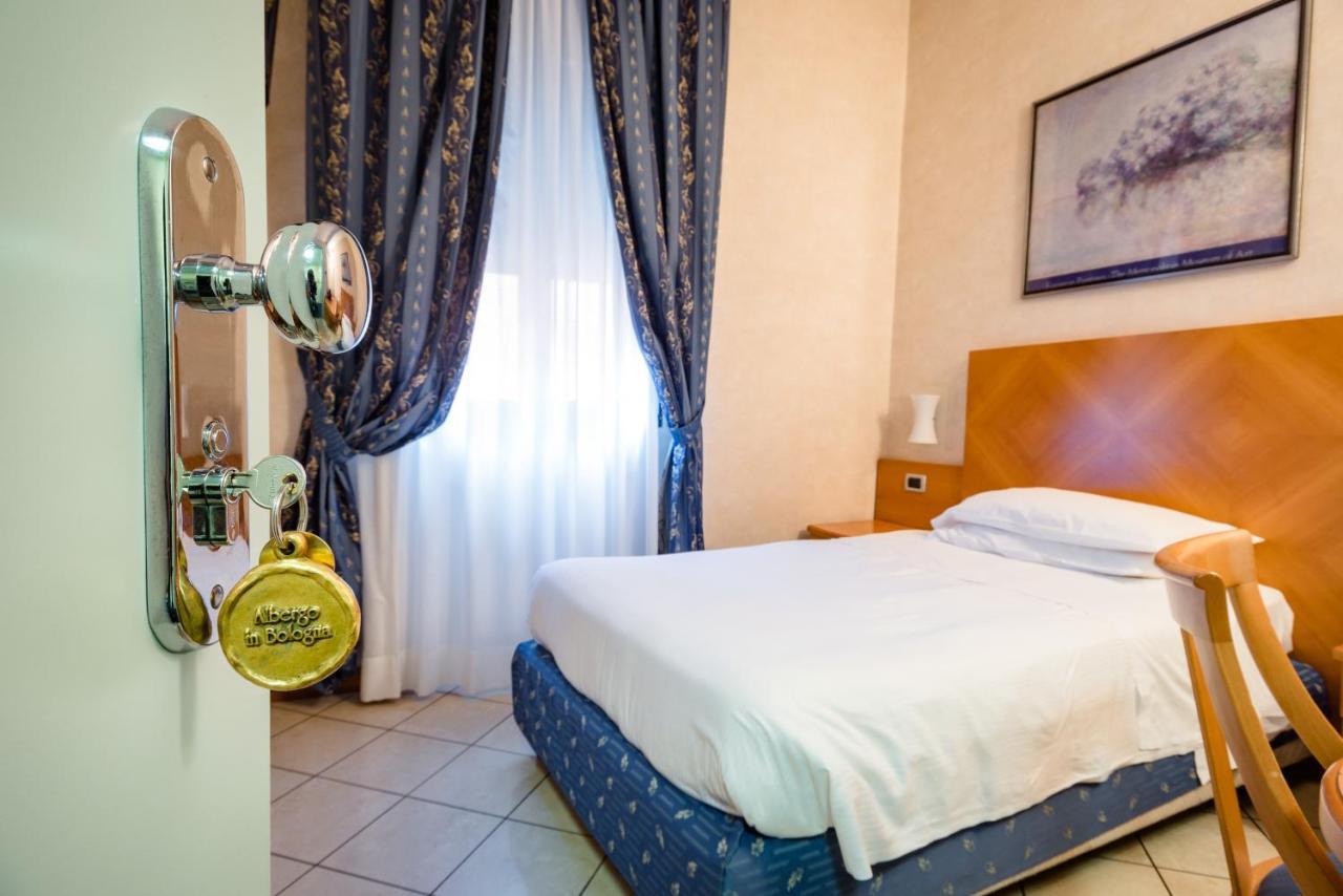 Hotel Centrale بولونيا المظهر الخارجي الصورة